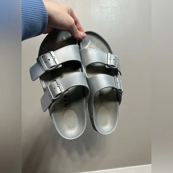 Birkenstock Arizona Essentials Metallic Silver Size 37 - Picture 12 of 13